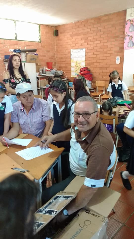 Principios de confidencialidad en la conducta de administradores y empleados